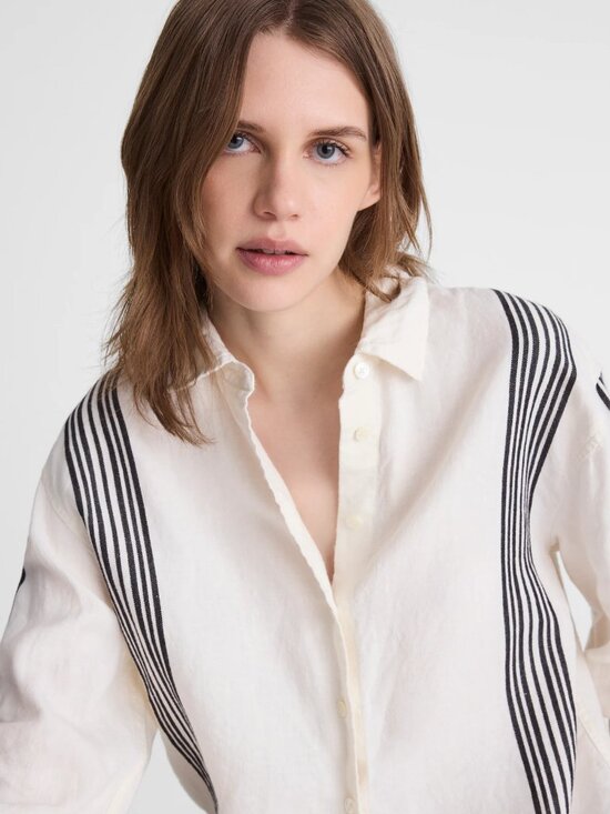 Madewell Tops - NWT 👔 Madewell Buttondown - The Easy Shirt in Linen Blend (Striped)